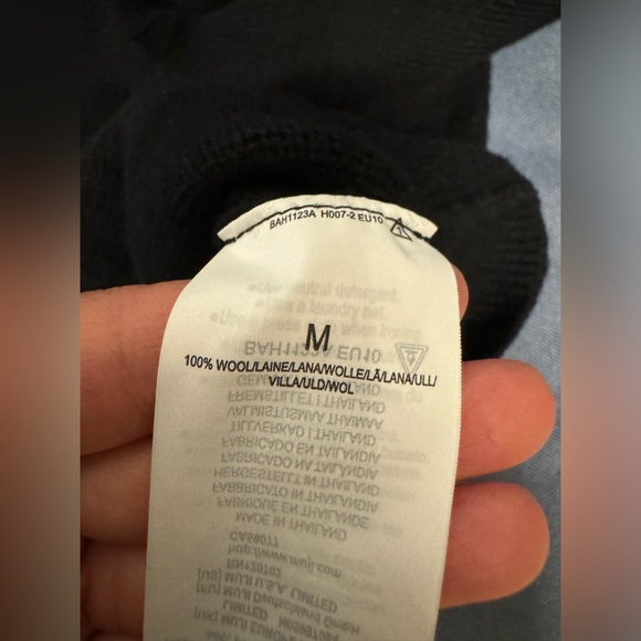 Muji 100% wool sweater black only wear once - Picture 3 of 3